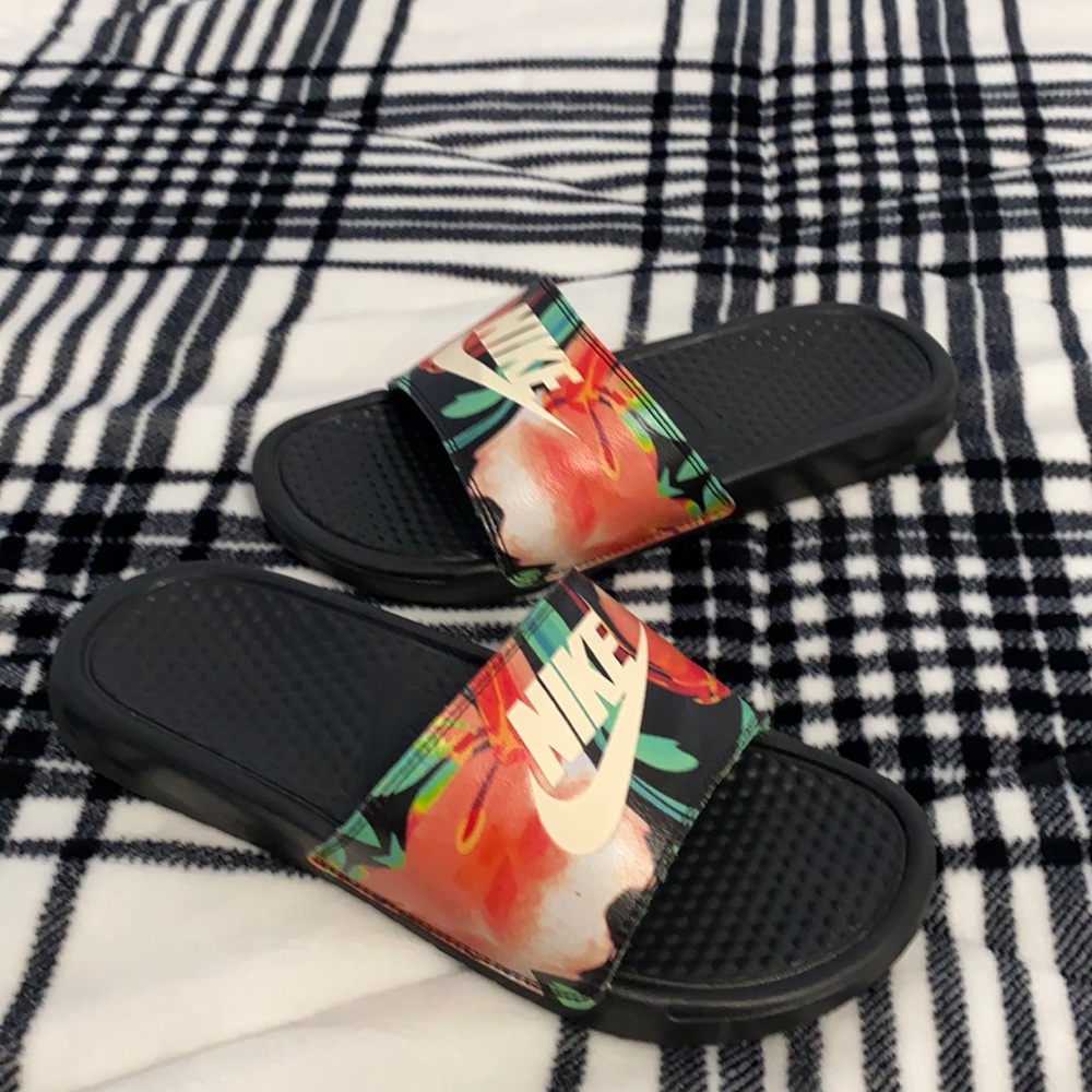 Women’s Nike Sandals